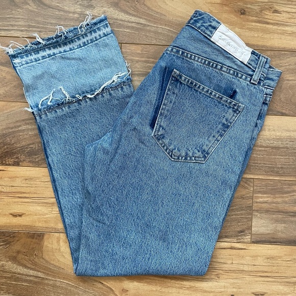 CURRENT/ELLIOTT CROPPED STRAIGHT LEG DISTRESSED PATCHES BLUE JEANS - Picture 3 of 8